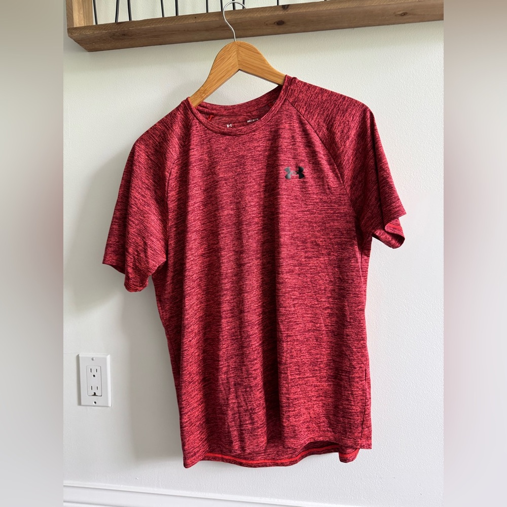 Under Armour Red Short Sleeve Performance Tee